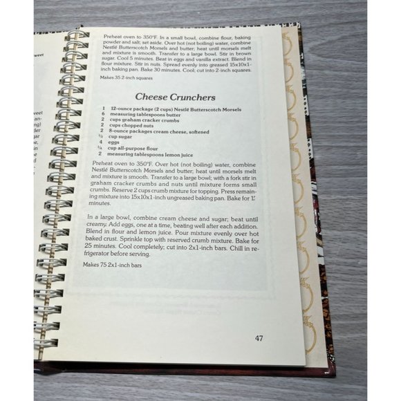 Vintage Toll House Heritage Cookbook Baking Cookie Recipes 1983 Revised - Picture 10 of 11